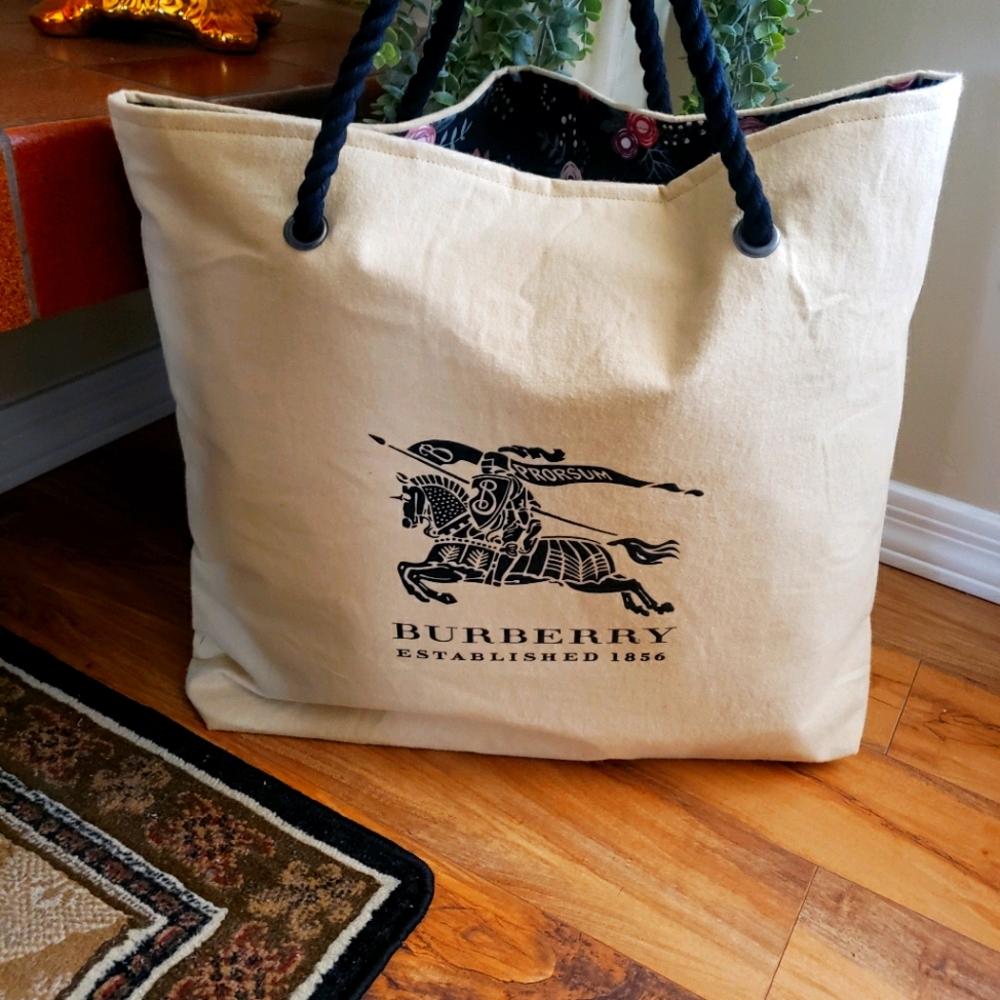 Burberry Tote